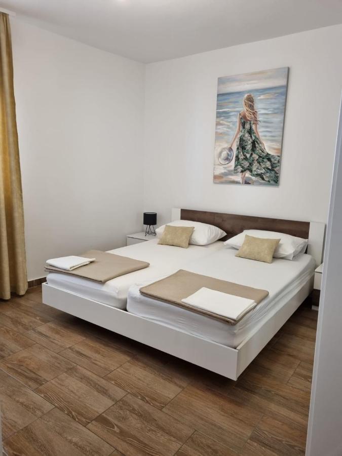 Apartman Smoljic 4+2 Primošten Екстериор снимка