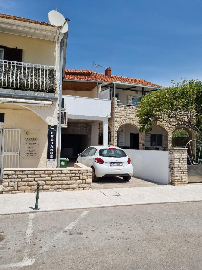 Apartman Smoljic 4+2 Primošten Екстериор снимка